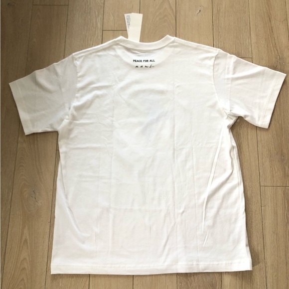 NWT KAWS x Uniqlo Peace for All T Shirt Size XL - Picture 2 of 8